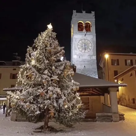 Cavour *